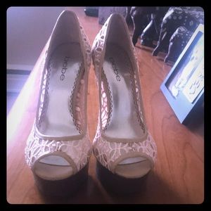 Bebe never worn heels size 8